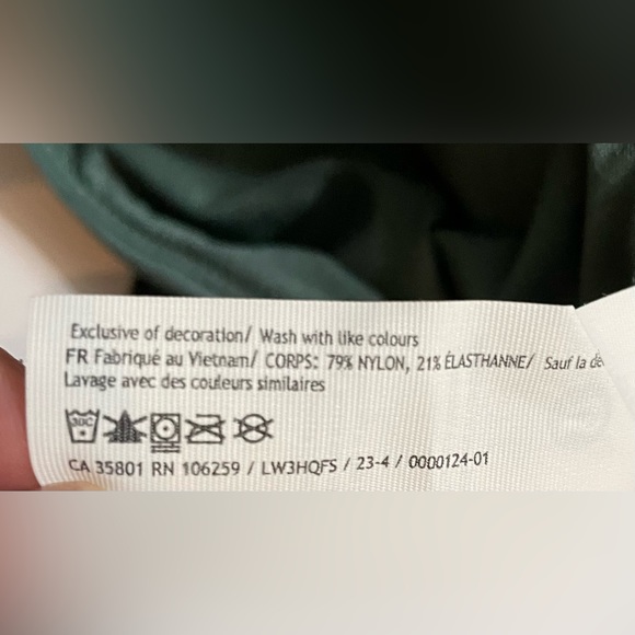 NWT Lululemon Square Neck Long Sleeves Thong Bodysuit Color MEFO Green Size L - Picture 6 of 11